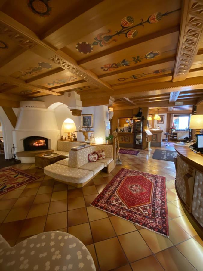 Folgaria Post Hotel Esterno foto